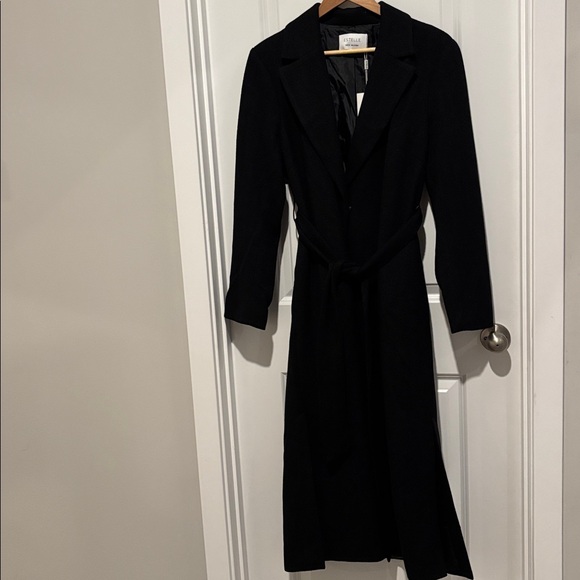 Estelle Charmed Robe Coat - Picture 4 of 12